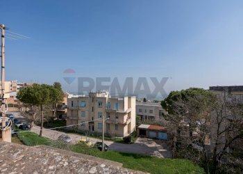 Edificio all\'aperto - Trilocale VIALE TRIESTE
 
5, Recanati - foto 30