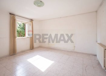 Stanza vuota - Casa semi indipendente via F.lli Rosselli
 
117, Santa Maria Nuova - foto 11