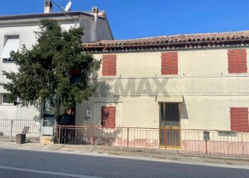 Casa all\'aperto - Casa semi indipendente via F.lli Rosselli
 
117, Santa Maria Nuova - foto 27