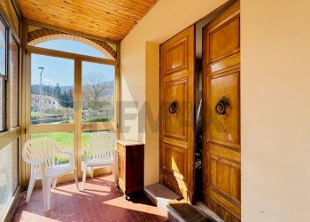 Dettagli - Casa semi indipendente VIA MAZZINI
 
12, Tredozio - foto 2