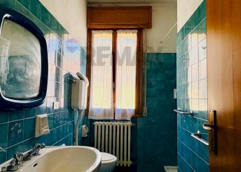 Bagno - Casa semi indipendente VIA MAZZINI
 
12, Tredozio - foto 32