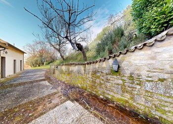 Giardino - Villa via San Bernardino
 
26, Bettona - foto 27