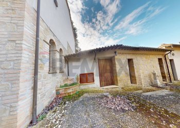 Casa all\'aperto - Villa via San Bernardino
 
26, Bettona - foto 28