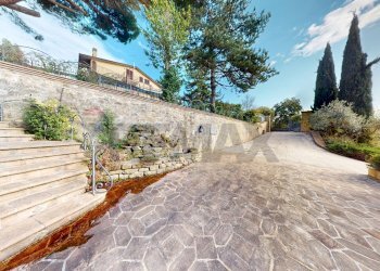 Casa all\'aperto - Villa via San Bernardino
 
26, Bettona - foto 29