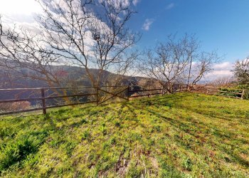 Vista delle montagne - Villa via San Bernardino
 
26, Bettona - foto 36