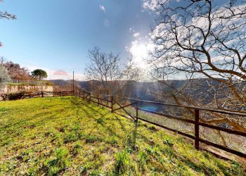 Vista delle montagne - Villa via San Bernardino
 
26, Bettona - foto 38