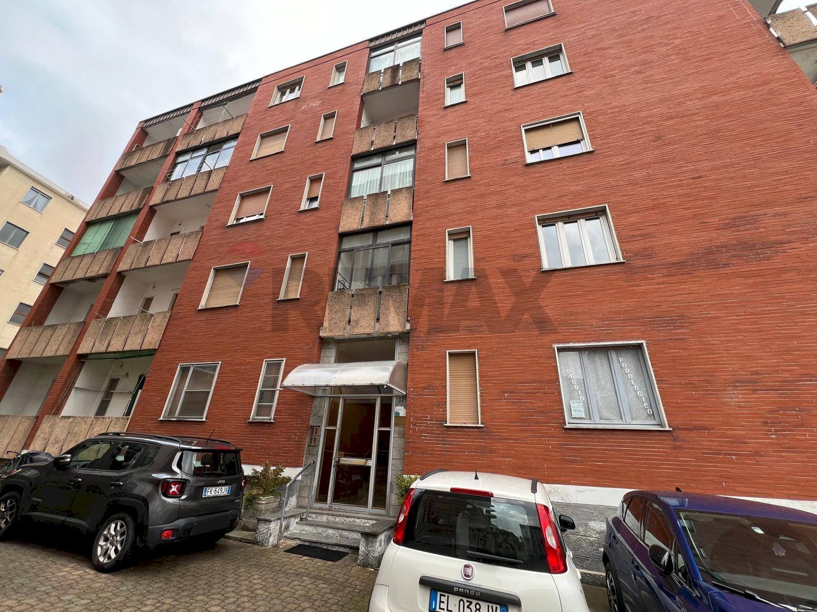 Edificio all\'aperto - Quadrilocale Via Umberto I
17, Lanzo Torinese - foto 3