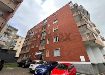 Edificio all\'aperto - Quadrilocale Via Umberto I
 
17, Lanzo Torinese - foto 2