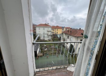 Balcone - Quadrilocale Via Umberto I
 
17, Lanzo Torinese - foto 7