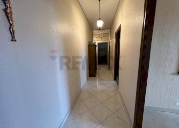 Hall / corridoio - Quadrilocale Via Umberto I
 
17, Lanzo Torinese - foto 29