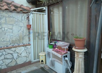 Lavanderia - Semi-detached house Via sant' Anna
7-9, Mascali - photo 3