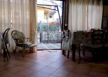 Sala da pranzo - Semi-detached house Via sant' Anna
7-9, Mascali - photo 32
