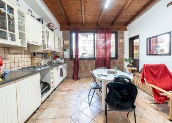 Cucina - Casa indipendente Via A. Malerba
 
7, Gravina di Catania - foto 2