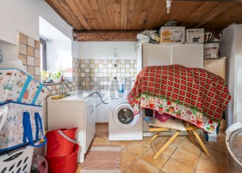 Lavanderia - Casa indipendente Via A. Malerba
 
7, Gravina di Catania - foto 5