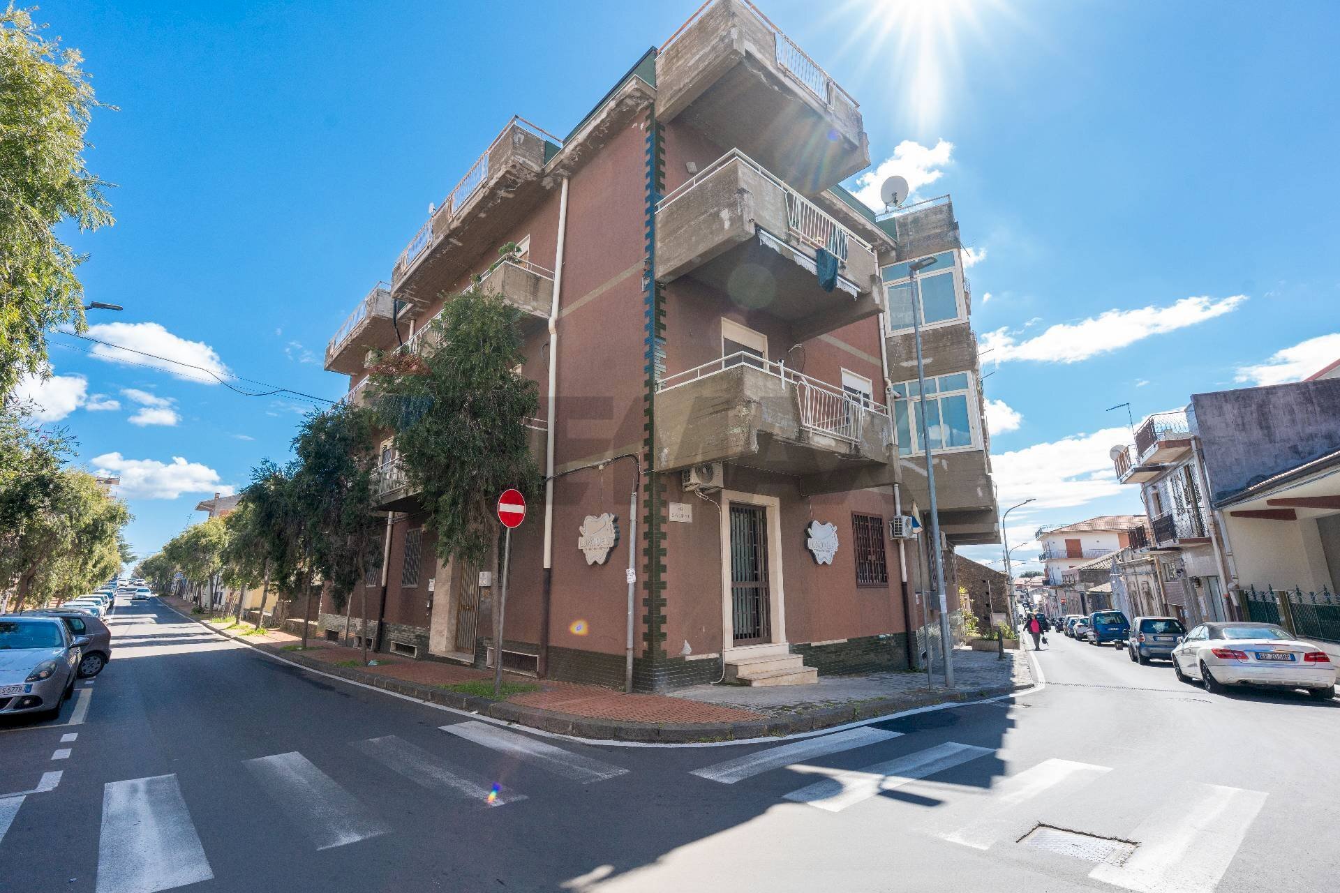 Edificio all\'aperto - Appartamento Via Rimembranze
 
35, San Pietro Clarenza - foto 1