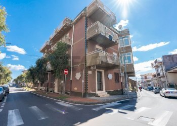 Edificio all\'aperto - Apartment Via Rimembranze
 
35, San Pietro Clarenza - photo 1