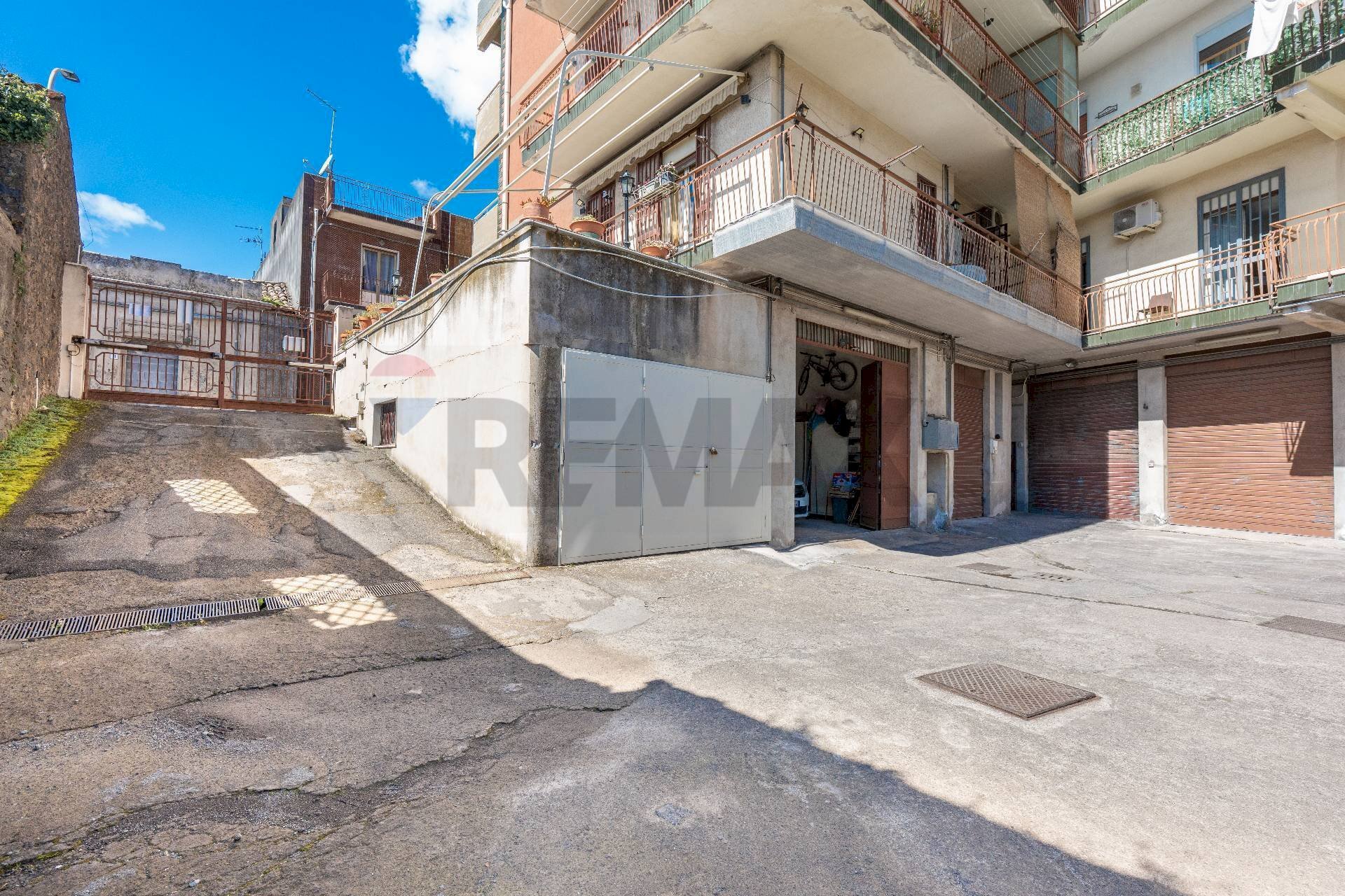 Edificio all\'aperto - Box Via San Giuseppe
 
14, San Pietro Clarenza - foto 3