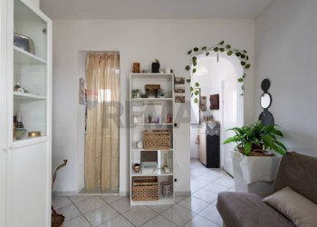 Soggiorno - Quadrilocale Via  santissima assunta
 
68, Catania - foto 17