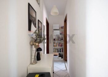 Hall / corridoio - Quadrilocale Via  santissima assunta
 
68, Catania - foto 18