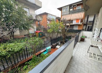 Balcone - Appartamento VIA TREMESTIERI
 
18, Mascalucia - foto 10