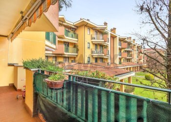 Balcone - Trilocale Via Berlinguer
 
1, Locate di Triulzi - foto 11