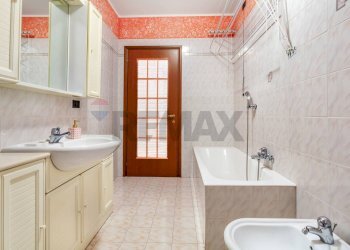 Bagno - Trilocale Via Berlinguer
 
1, Locate di Triulzi - foto 20