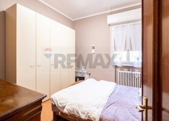 Camera / camera da letto - Quadrilocale Via Marconi
 
15, Commessaggio - foto 13