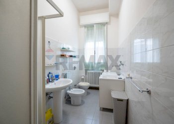 Bagno - Quadrilocale Via Marconi
 
15, Commessaggio - foto 21