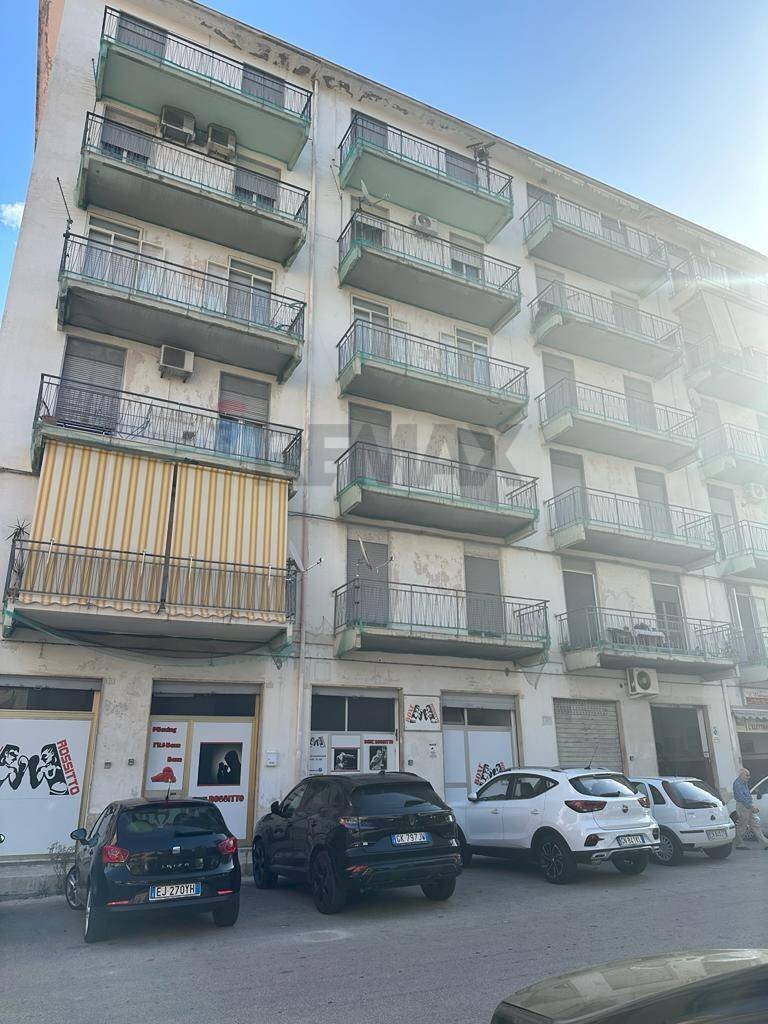 Edificio all\'aperto - Appartamento via paternò
 
11, Siracusa - foto 1