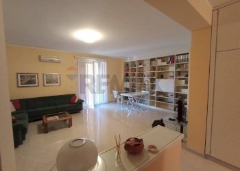 Sala da pranzo - Appartamento CONTRADA PANTANELLO
 
SN, Avola - foto 4