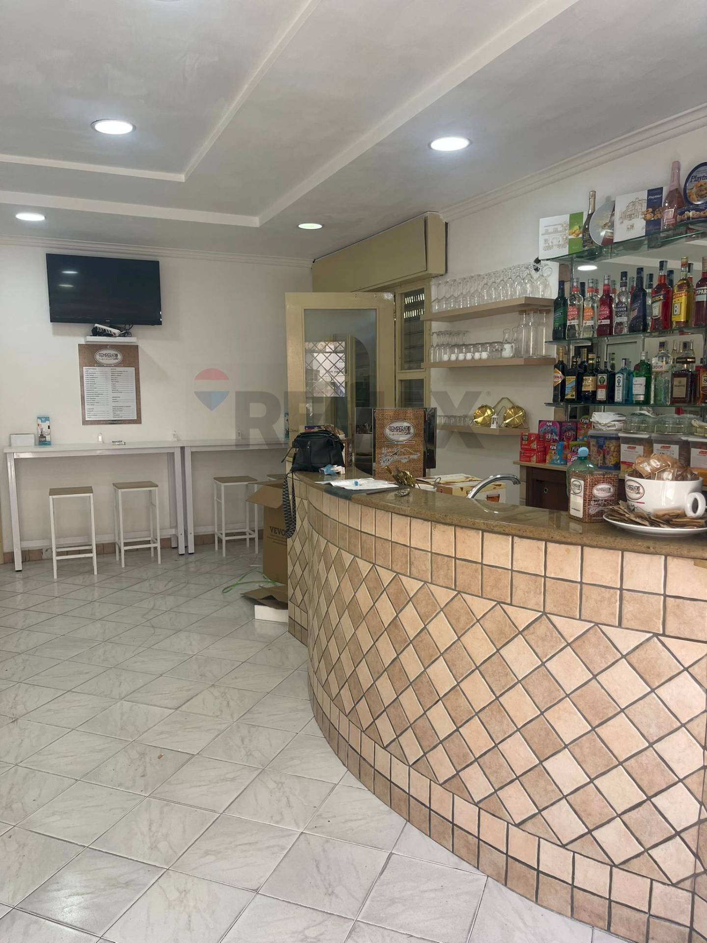 sala principale - Locale Commerciale via Antonio Gramsci
18, Torre del Greco - foto 2