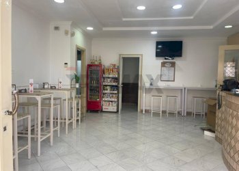 Sala principale - Locale Commerciale via Antonio Gramsci
18, Torre del Greco - foto 1