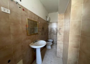 Bagno - Casa indipendente VIA CASA D'ORIA
 
1, Pimonte - foto 13