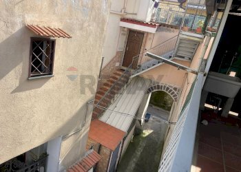 Edificio all\'aperto - Casa indipendente VIA CASA D'ORIA
 
1, Pimonte - foto 16