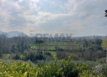 Vista delle montagne - Casa indipendente CONTRADA LAMIA
 
SNC, Sant'Agata De' Goti - foto 2