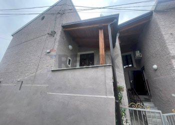 Edificio all\'aperto - Casa indipendente CONTRADA LAMIA
 
SNC, Sant'Agata De' Goti - foto 7