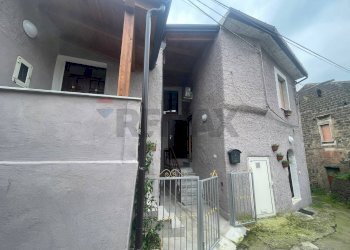 Casa all\'aperto - Casa indipendente CONTRADA LAMIA
 
SNC, Sant'Agata De' Goti - foto 8