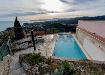 Piscina - Villa Via Postetta
 
57a, Celle Ligure - foto 123