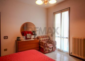 Camera / camera da letto - Apartment Piazza Don Primo Mazzolari
 
11, Viadana - photo 19