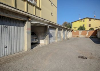 Box auto - Apartment Piazza Don Primo Mazzolari
 
11, Viadana - photo 61
