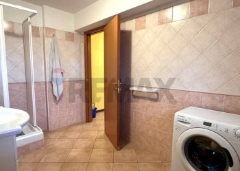 Lavanderia - Three-room apartment Via Prifernum
 
14, L'Aquila - photo 9