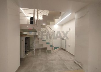 Scale - Two-room apartment via buccio da Ranallo, L'Aquila - photo 24