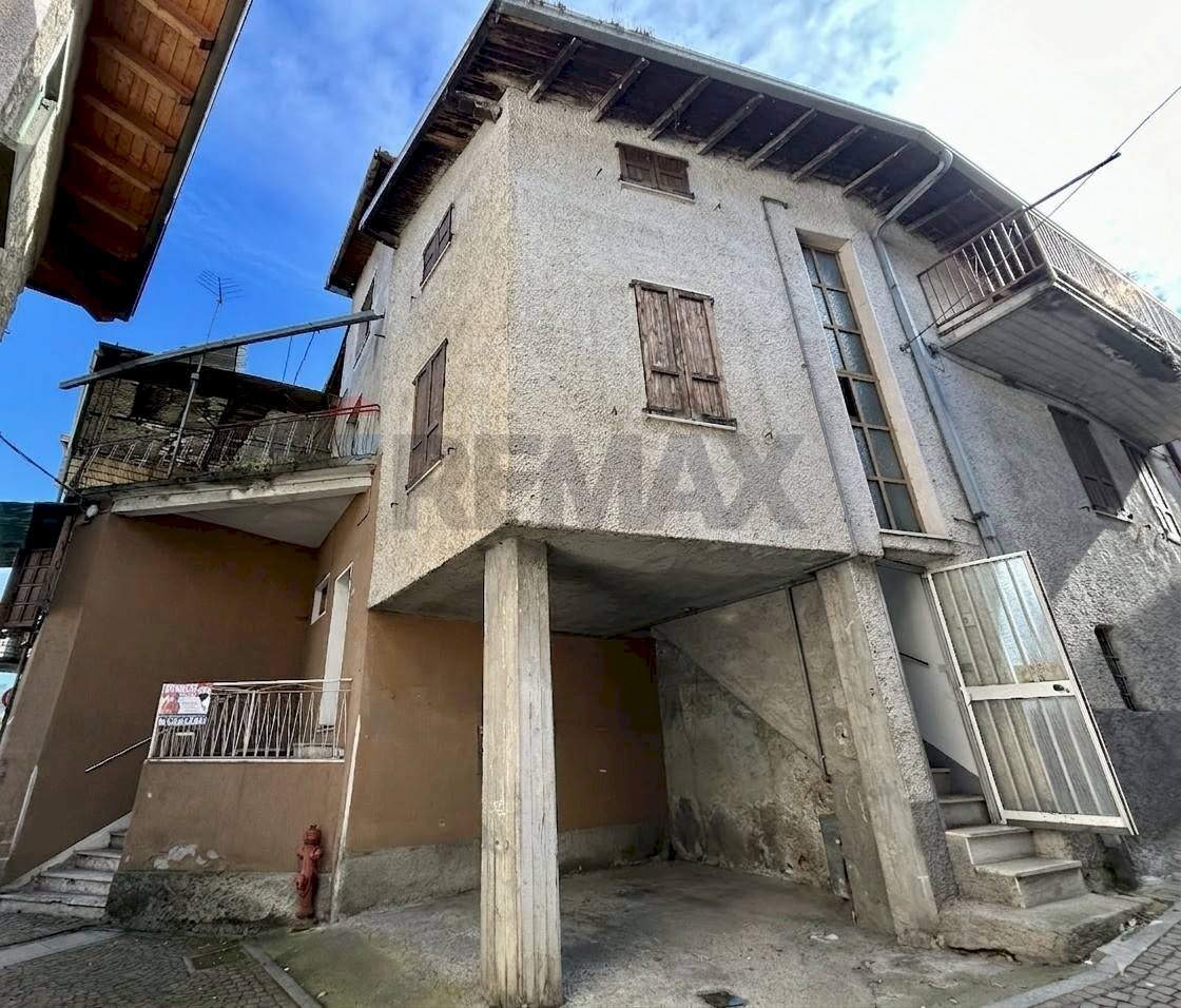 Edificio all\'aperto - Casa indipendente Artogne - foto 1