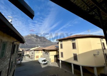 Edificio all\'aperto - Casa indipendente Artogne - foto 16