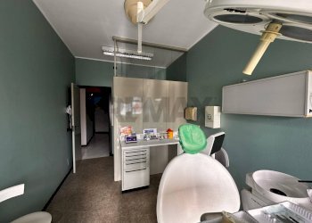 Bagno - Office San Bernardino
 
72/74, Bergamo - photo 9