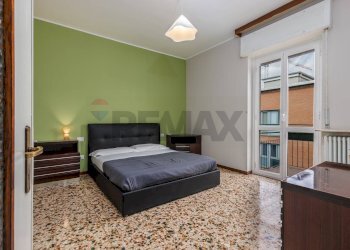 Camera / camera da letto - Trilocale Via Noli
 
10, Bergamo - foto 13