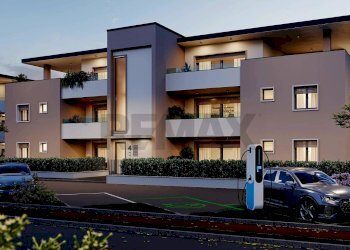 Edificio all\'aperto - Trilocale via gramsci
 
4, Bernareggio - foto 5