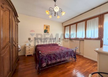 Camera / camera da letto - Villa a Schiera Ancona - foto 17