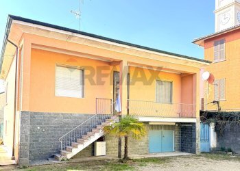 Casa all\'aperto - Casa indipendente via Principale
 
24, Borgarello - foto 1