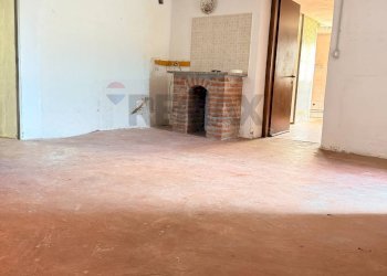 taverna/magazzino - Casa indipendente via Principale
 
24, Borgarello - foto 18